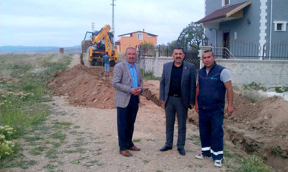 BAŞKAN DENİZ DOĞALGAZ ÇALIŞMALARINI YERİNDE İNCELEDİ