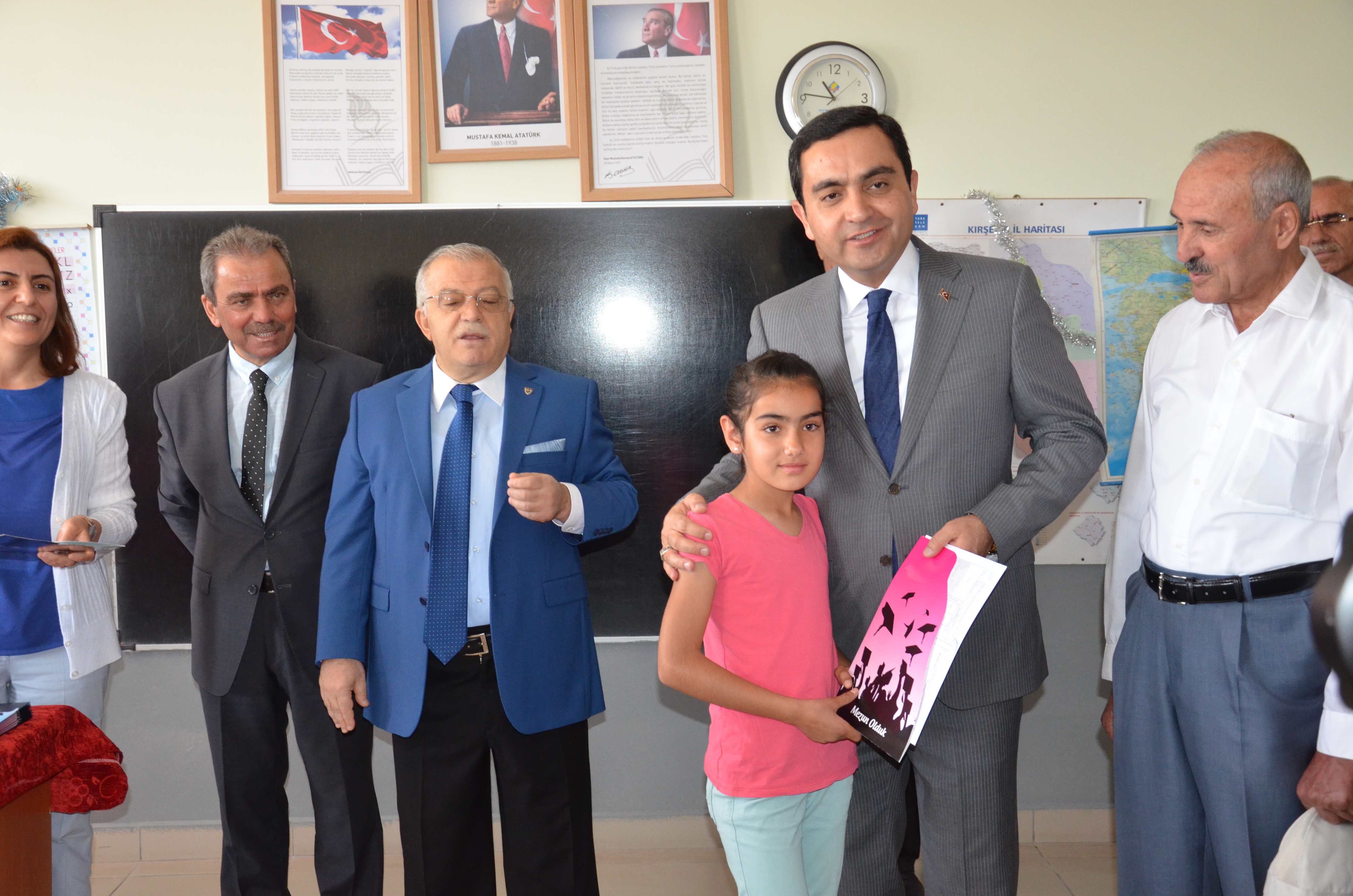 Bahçeci “ Bütün Öğrencilerimize İyi Tatiller Diliyorum”