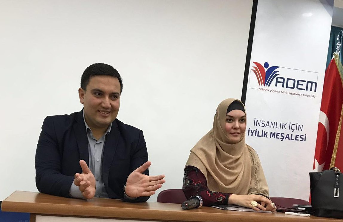 Asımın Nesli’nden Dolu Dolu Konferans
