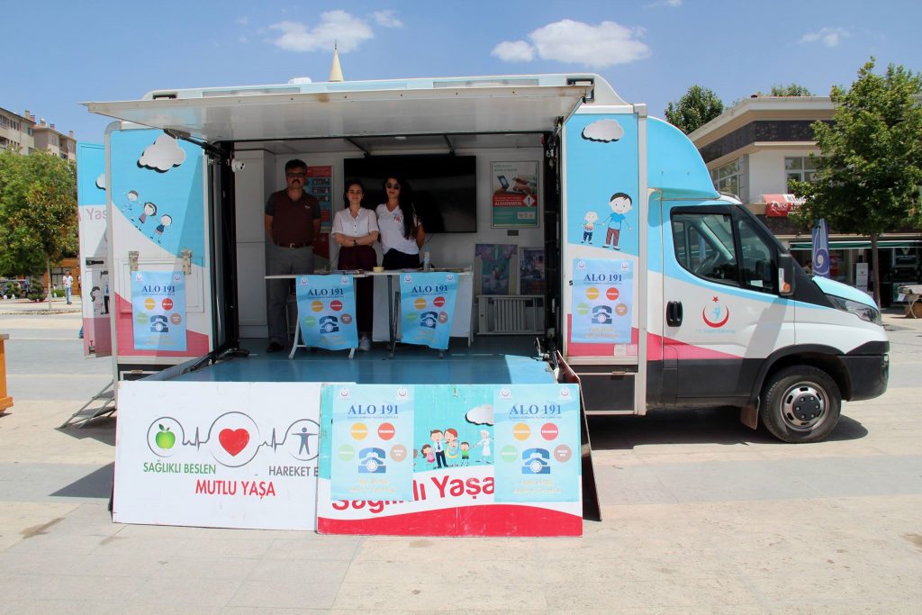 Cacabey Meydanına Dünya Uyuşturucu Kullanımı ve Kaçakçılığı ile Mücadele Günü Standı Kuruldu
