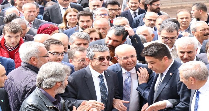 Kırşehir’de 25 yıl sonra gelen Belediye Başkanlığı sevinci