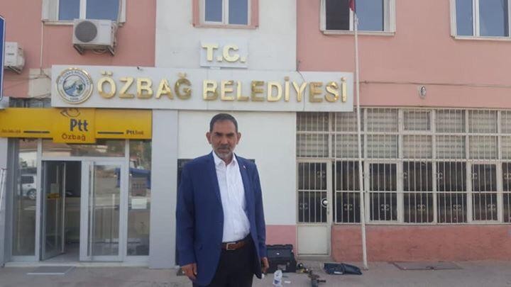Özbağ Belediyesine MHP’li Başkan T.C. İbaresini astırdı 