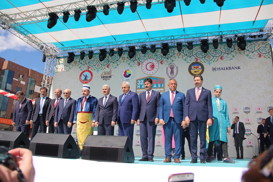 TBMM Başkanı Mustafa Şentop; “Kadınlarımızın ekonomik ve sosyal hayatımıza aktif olmaları son derece kayda değer bir farkındalıktır. “
