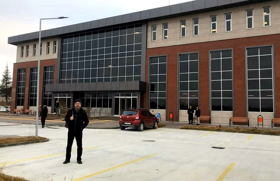 Kırşehir Sağlık Müdürlüğü yeni binasına taşındı