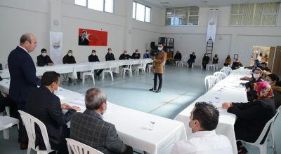 Başkan Ekicioğlu, belediye kurslarına katılan öğrencilerle buluştu