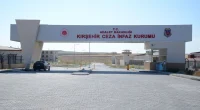 Kırşehir’de cezaevindeki müvekkiline hap verirken yakalanan avukat tutuklandı