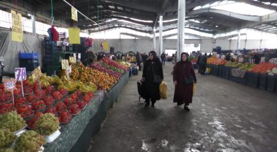 Kırşehir Pazarı’nda Kış Sert, Şikayet Net: “Kapalı Ama Buz Gibi”