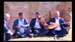 ÜÇ AYAK KİLİSEDE MÜZİK